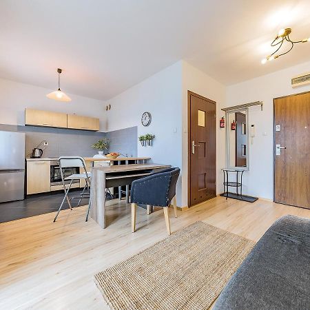 Apartament Z Balkonem I Bezplatnym Parkingiem Гданск Екстериор снимка