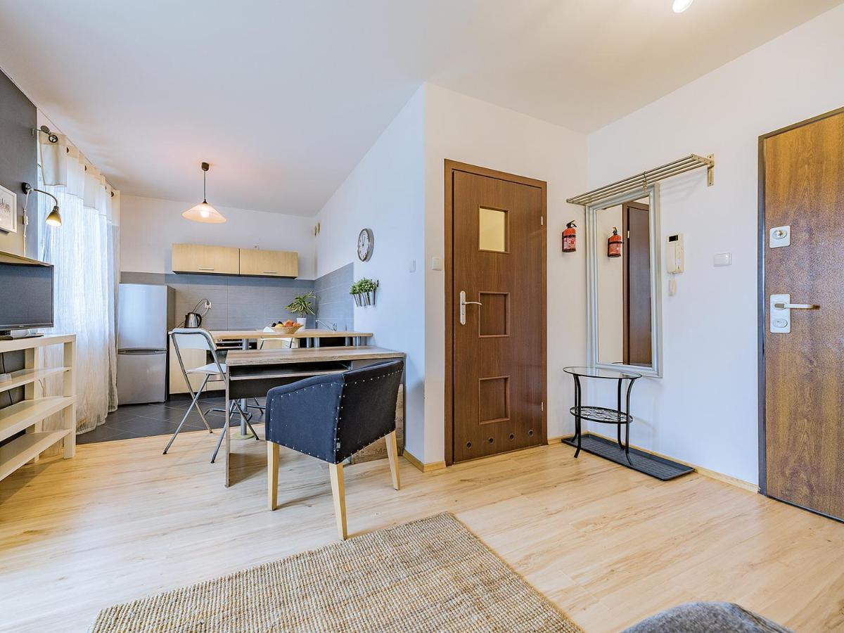 Apartament Z Balkonem I Bezplatnym Parkingiem Гданск Екстериор снимка