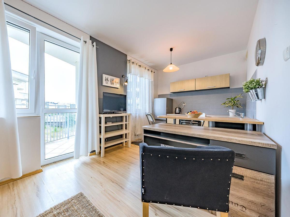 Apartament Z Balkonem I Bezplatnym Parkingiem Гданск Екстериор снимка