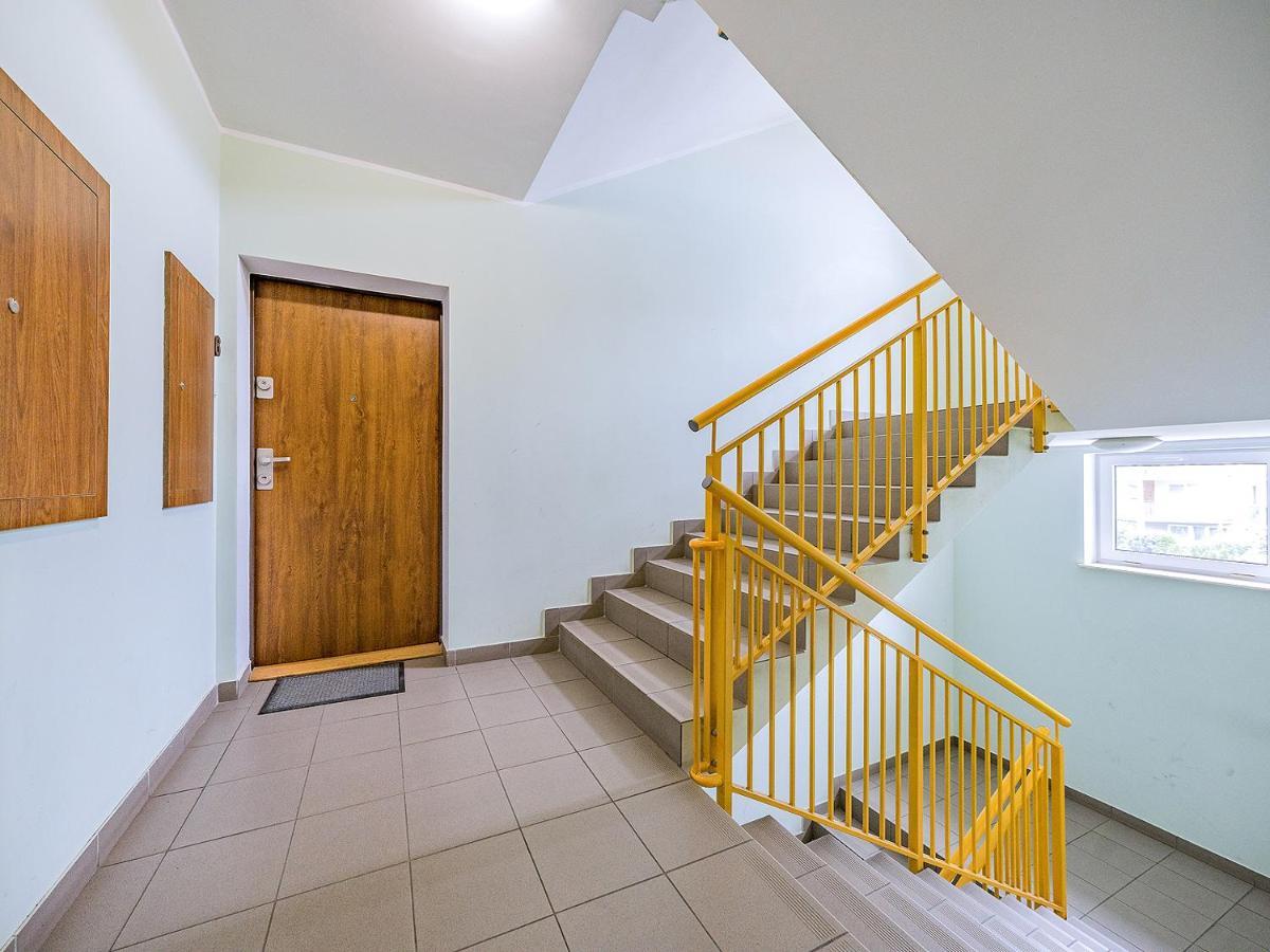 Apartament Z Balkonem I Bezplatnym Parkingiem Гданск Екстериор снимка